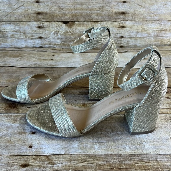 City Classifies Size 7.5 Womens Shoes - Picture 6 of 12